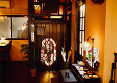 神楽坂喫茶店